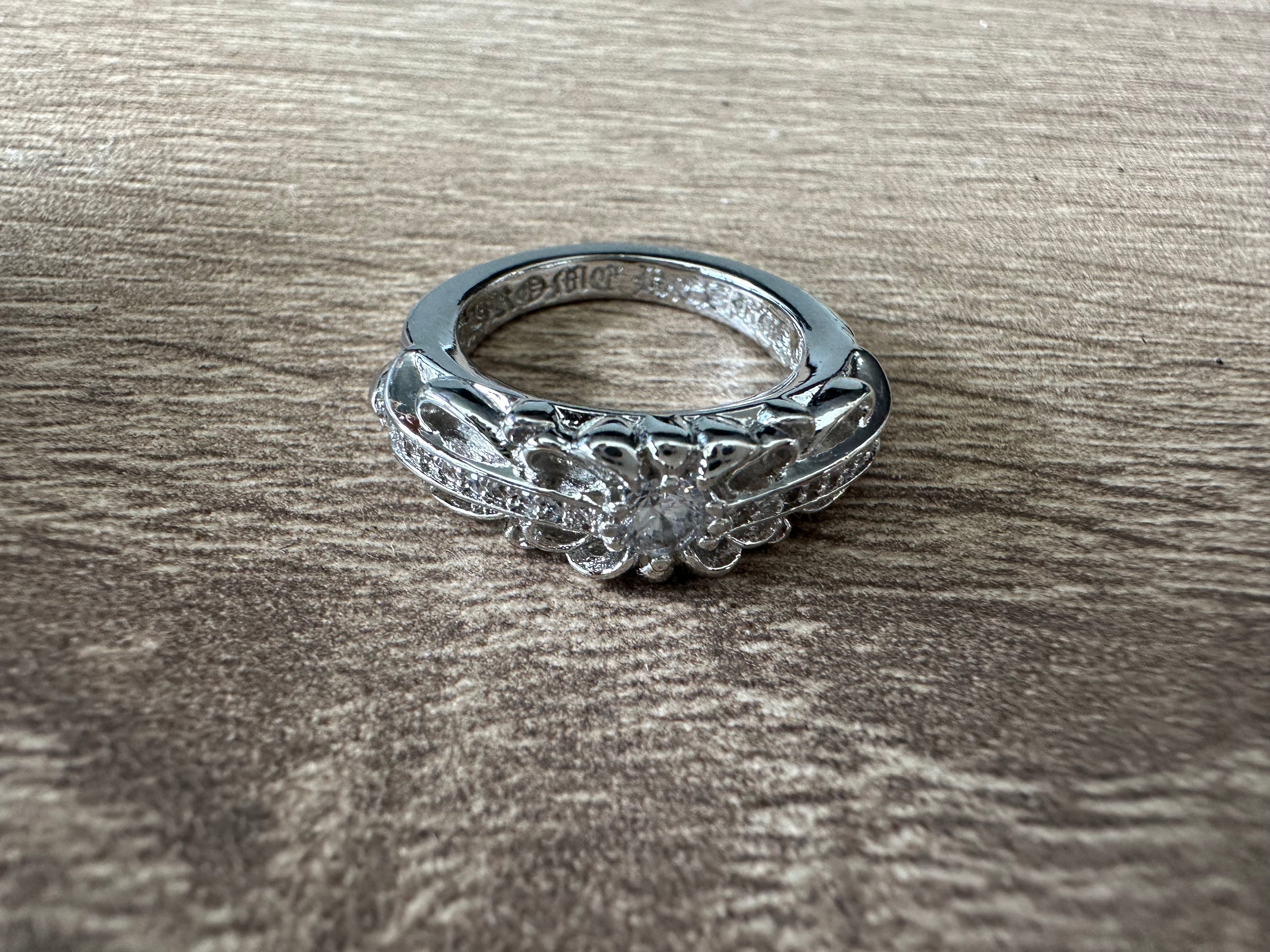 Chrome hearts rings with diamond gemstone - Private property