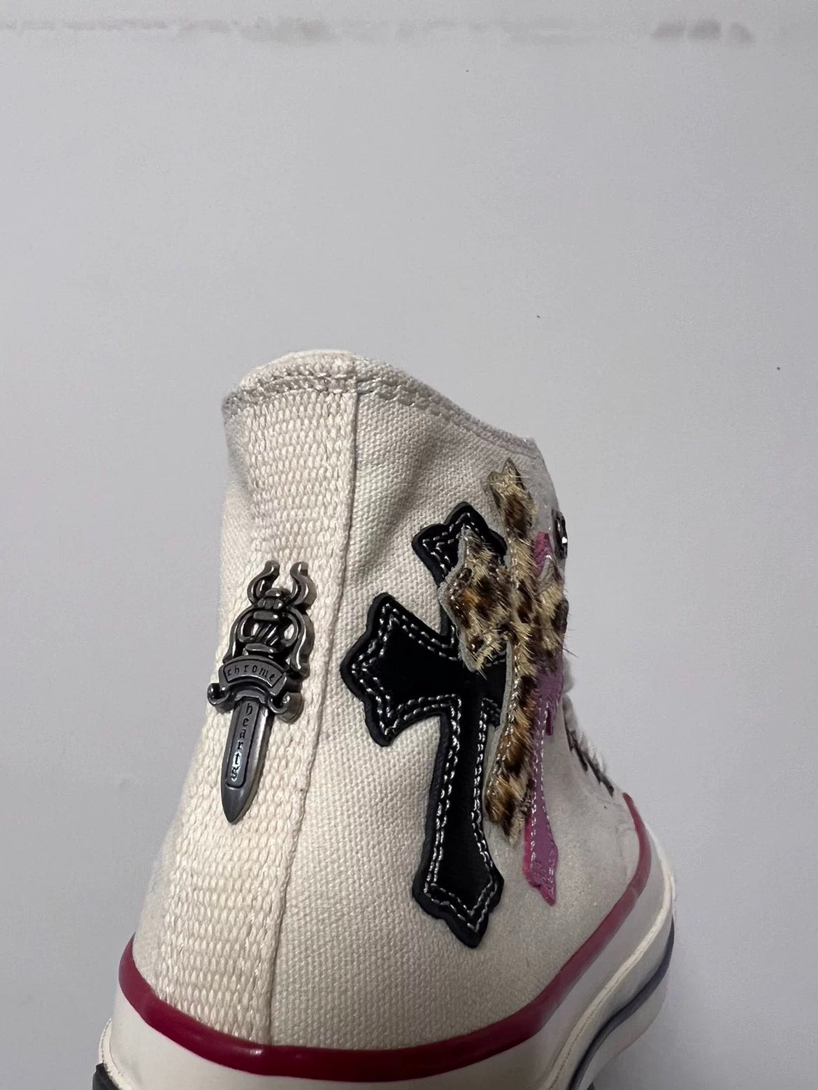 Chrome hearts white  all stars converse - Private property