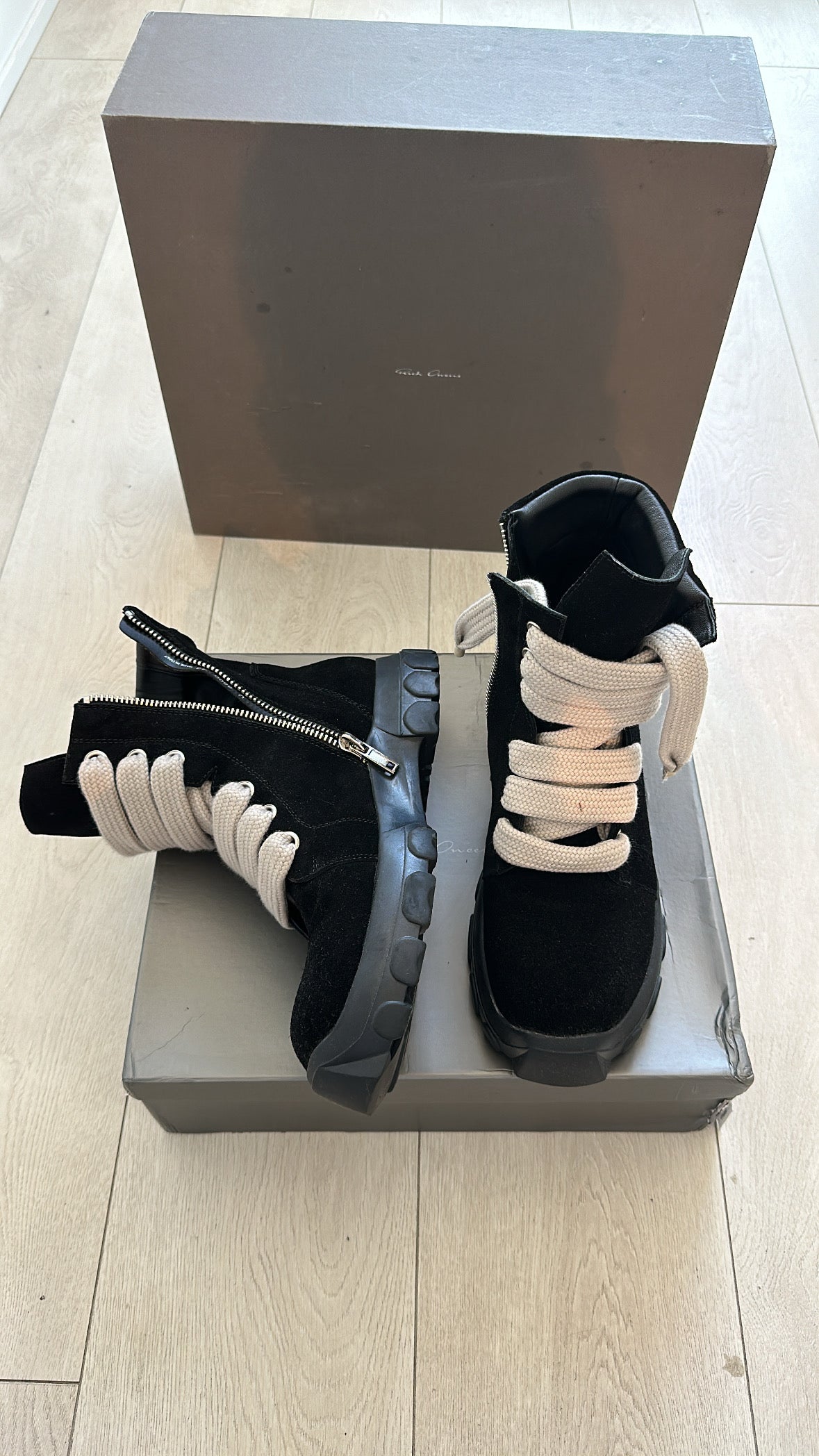 Rick Owens bozo boots - Private property 