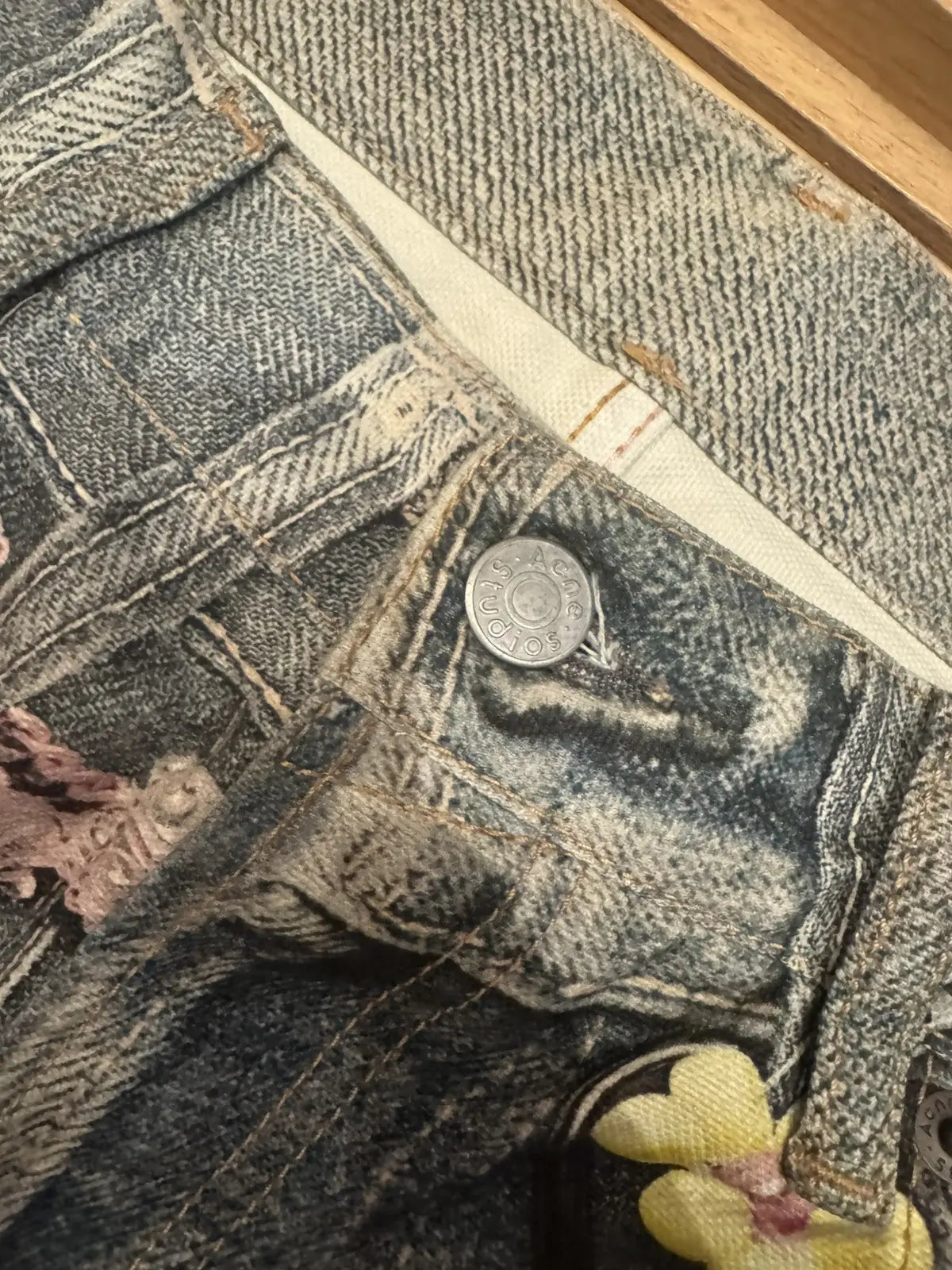 Acne studio 3rd print denim - Private property 