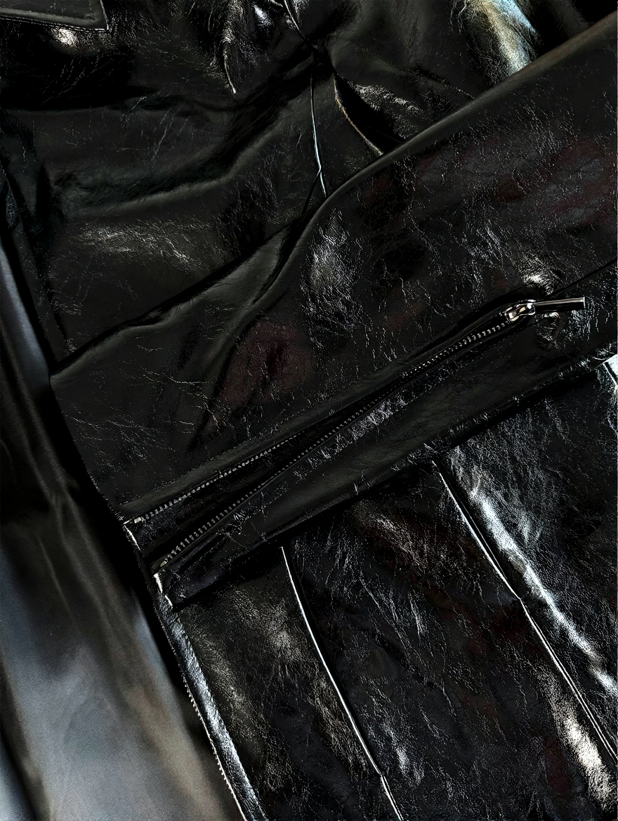 Archive Attire — Onyx Reflection Jacke