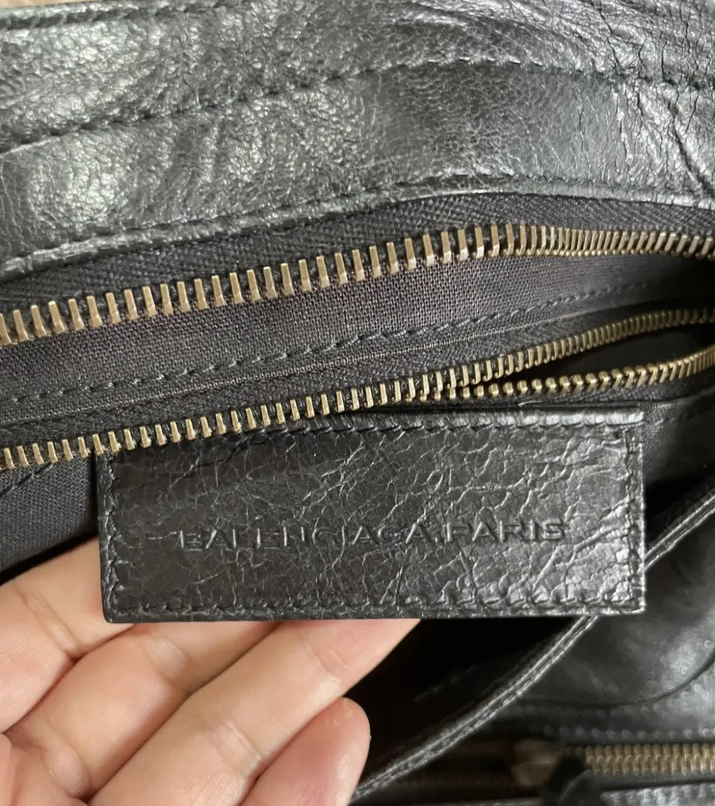 Balenciaga city leather stud bag - Private property 