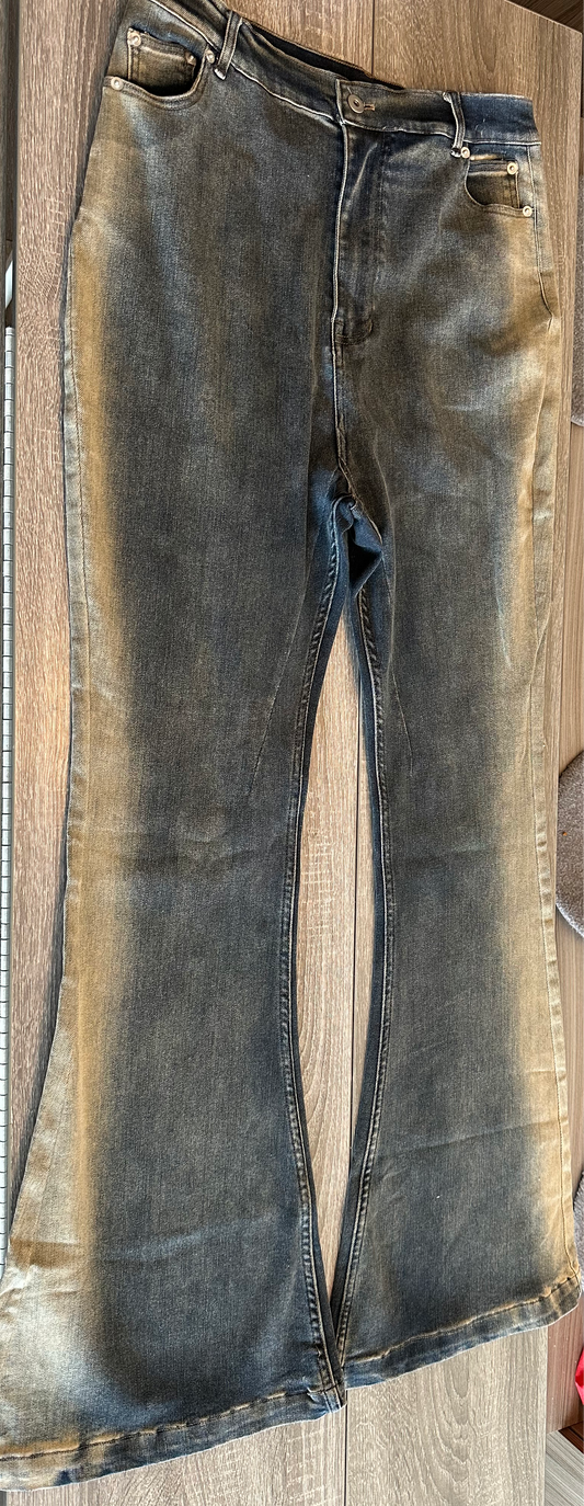 Rick Owens
Flared Blue washed denim - Private property 