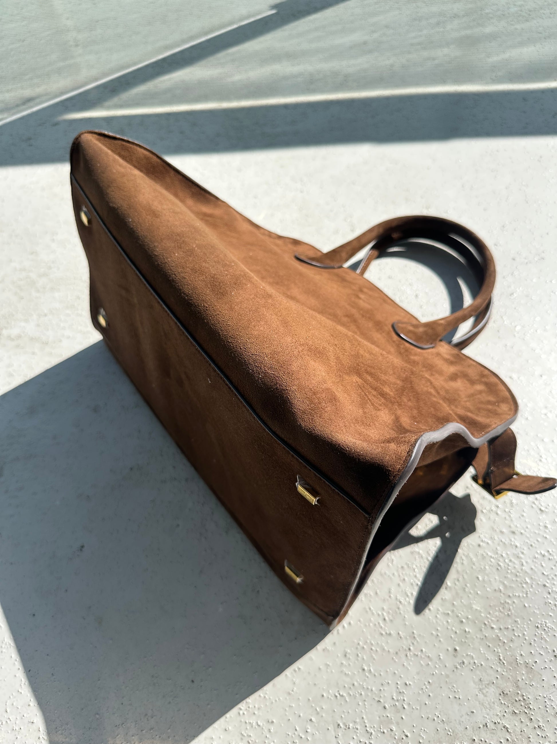 THE ROW SOFT MARGAUX 17 BAG IN SUEDE - Private property 