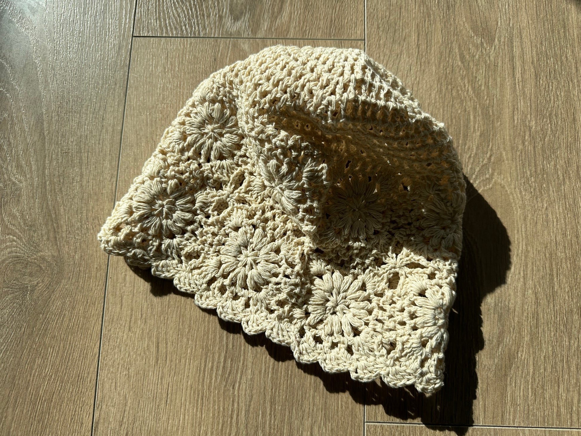Floral hat - Private property 
