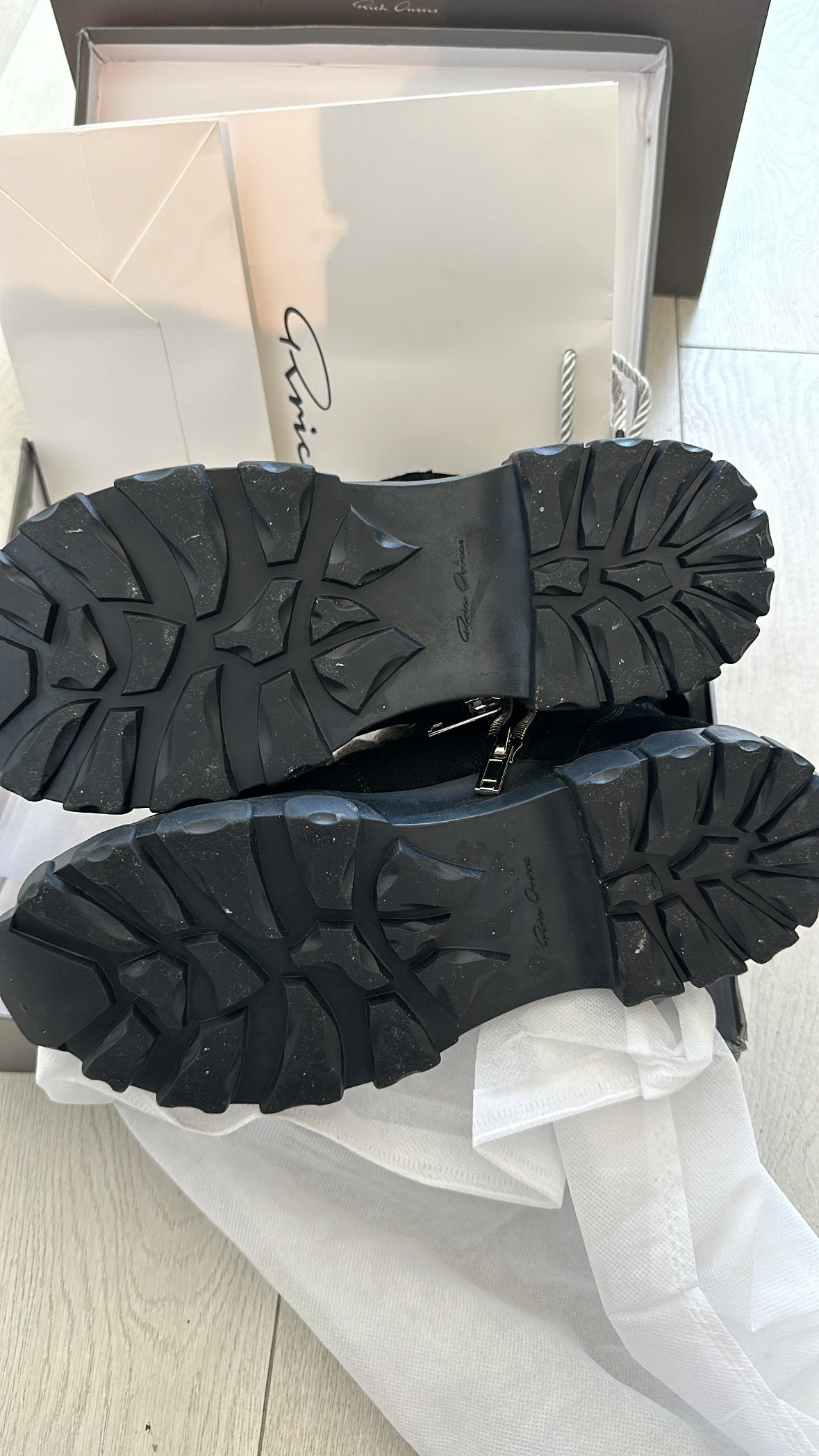 Rick Owens bozo boots - Private property 