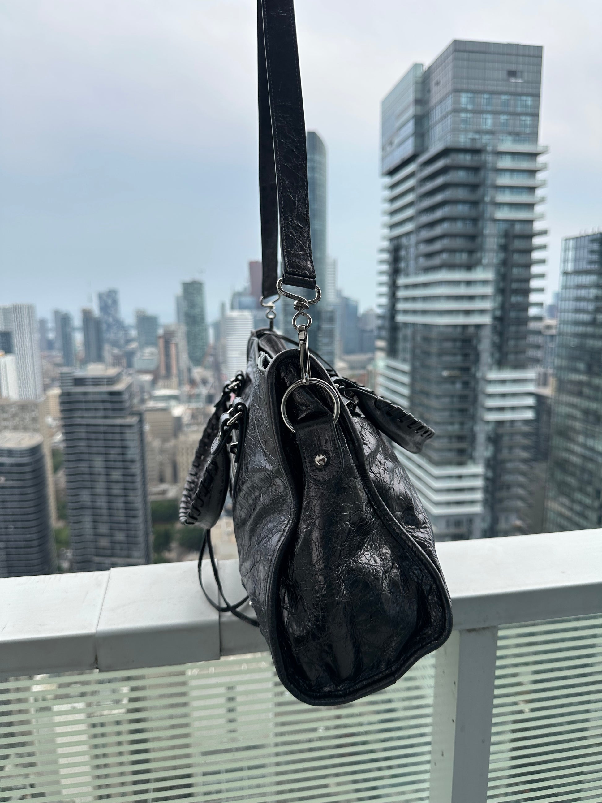 Balenciaga city leather stud bag - Private property 