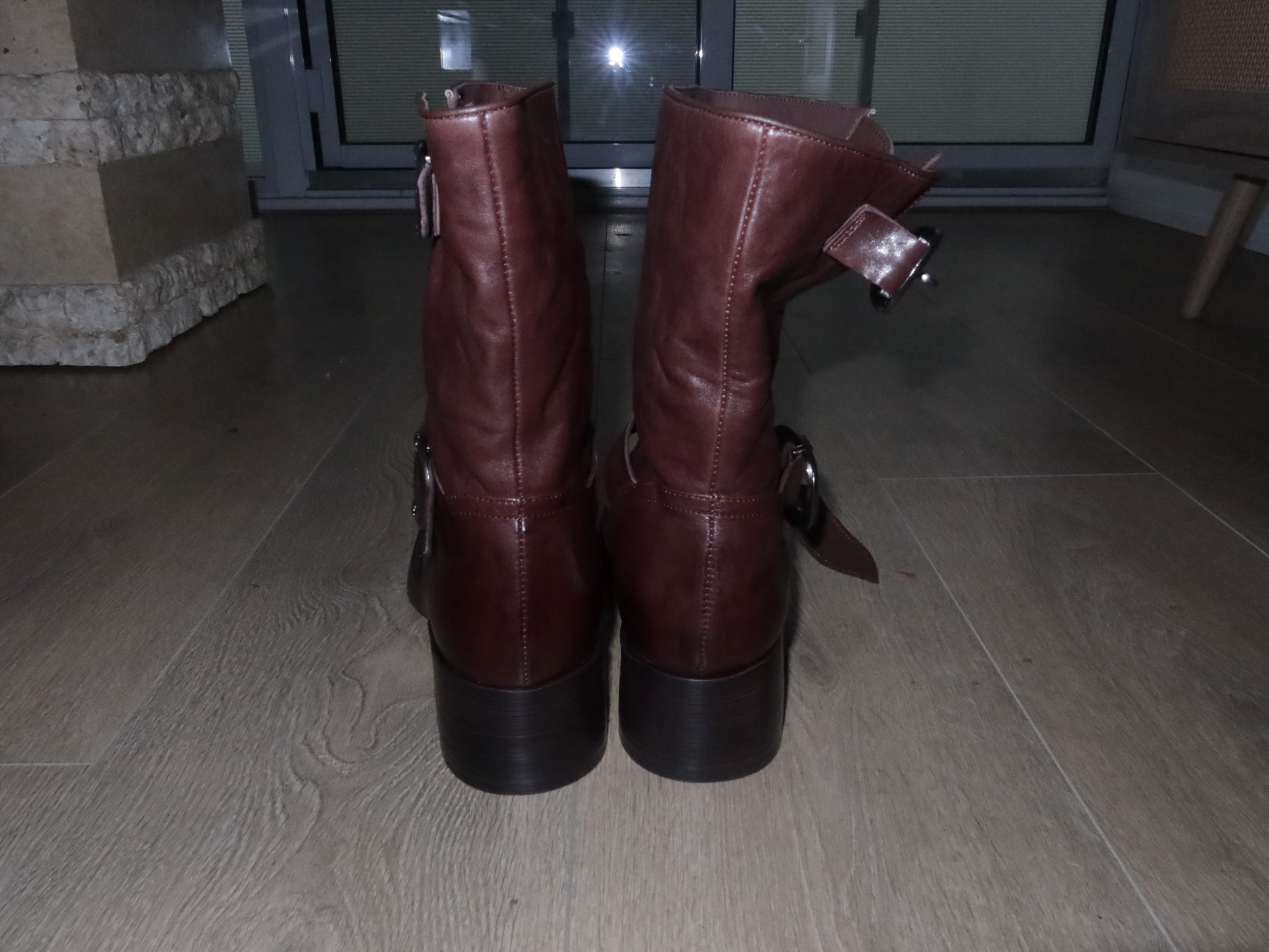 Leather heel boots - Private property 