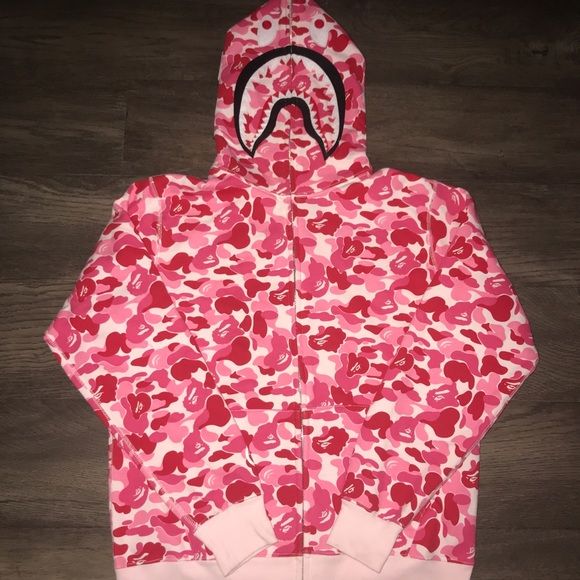 Bape camo hoodie (pink) - Private property 
