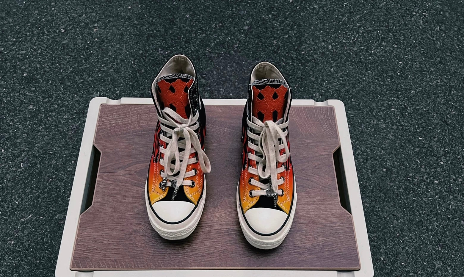 Chrome hearts flaming fire  all stars converse - Private property 