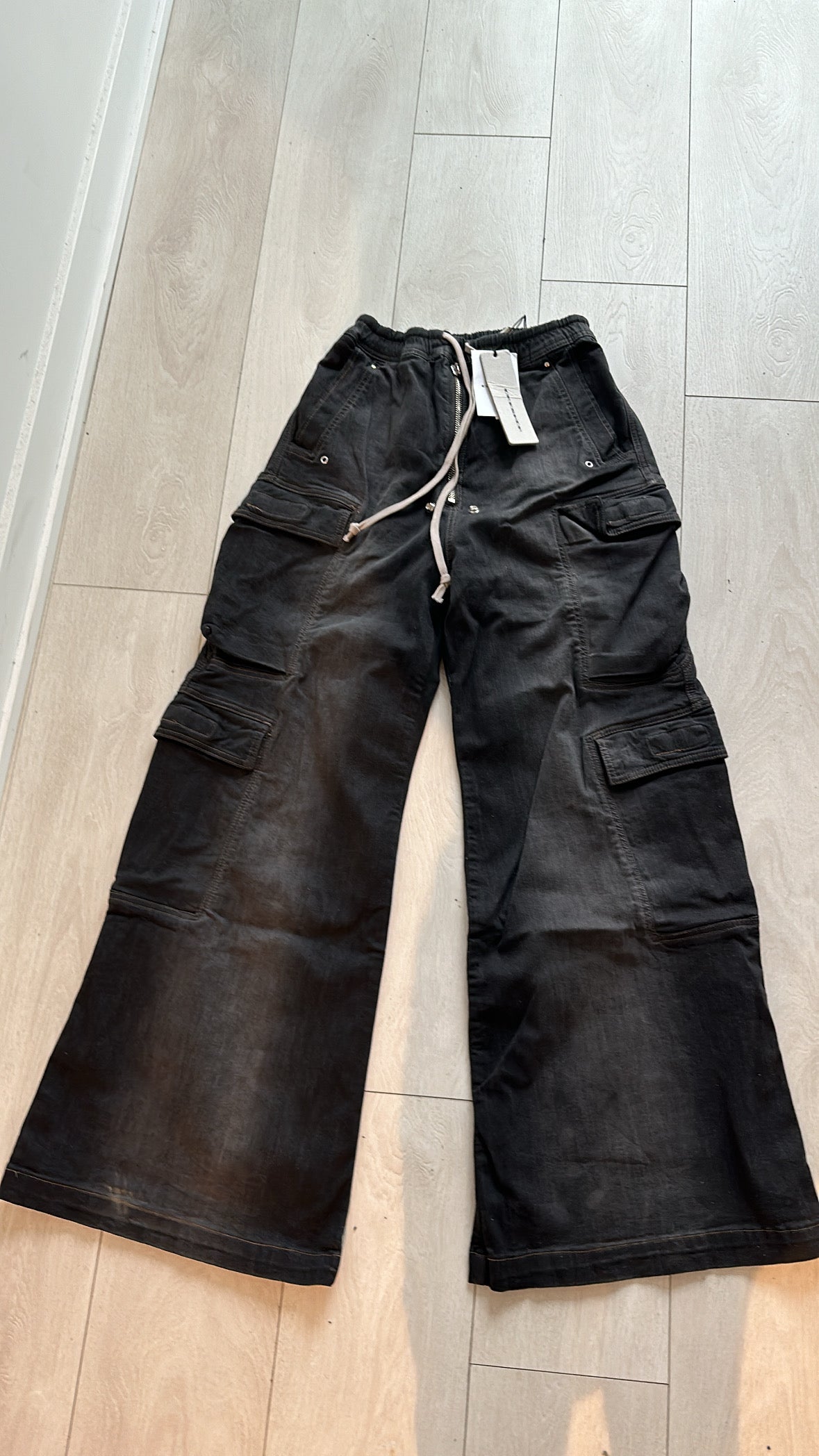 Rick Owen’s edfu cargos (black) - Private property 