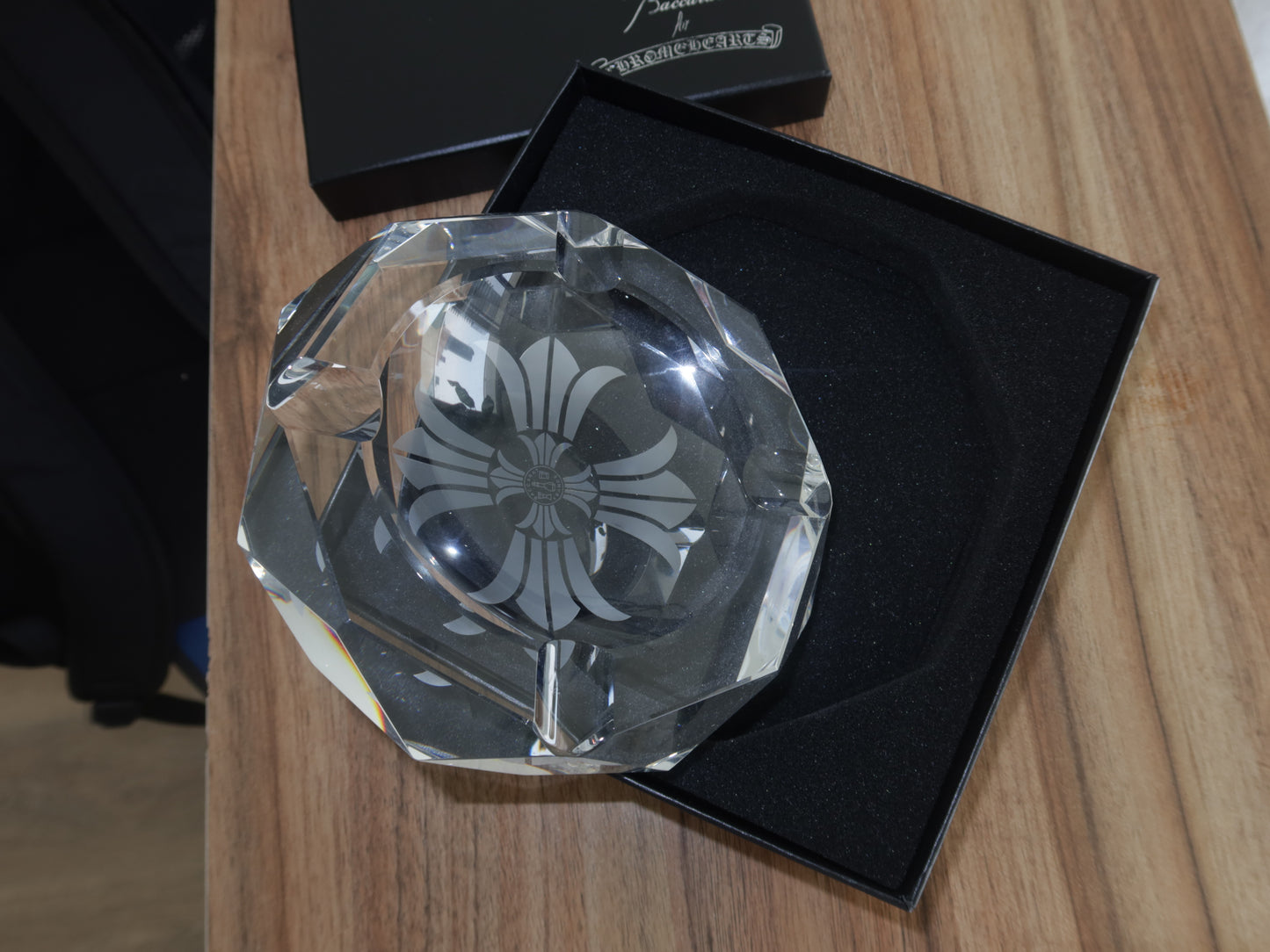 Chrome hearts baccarat glass ash tray - Private property 