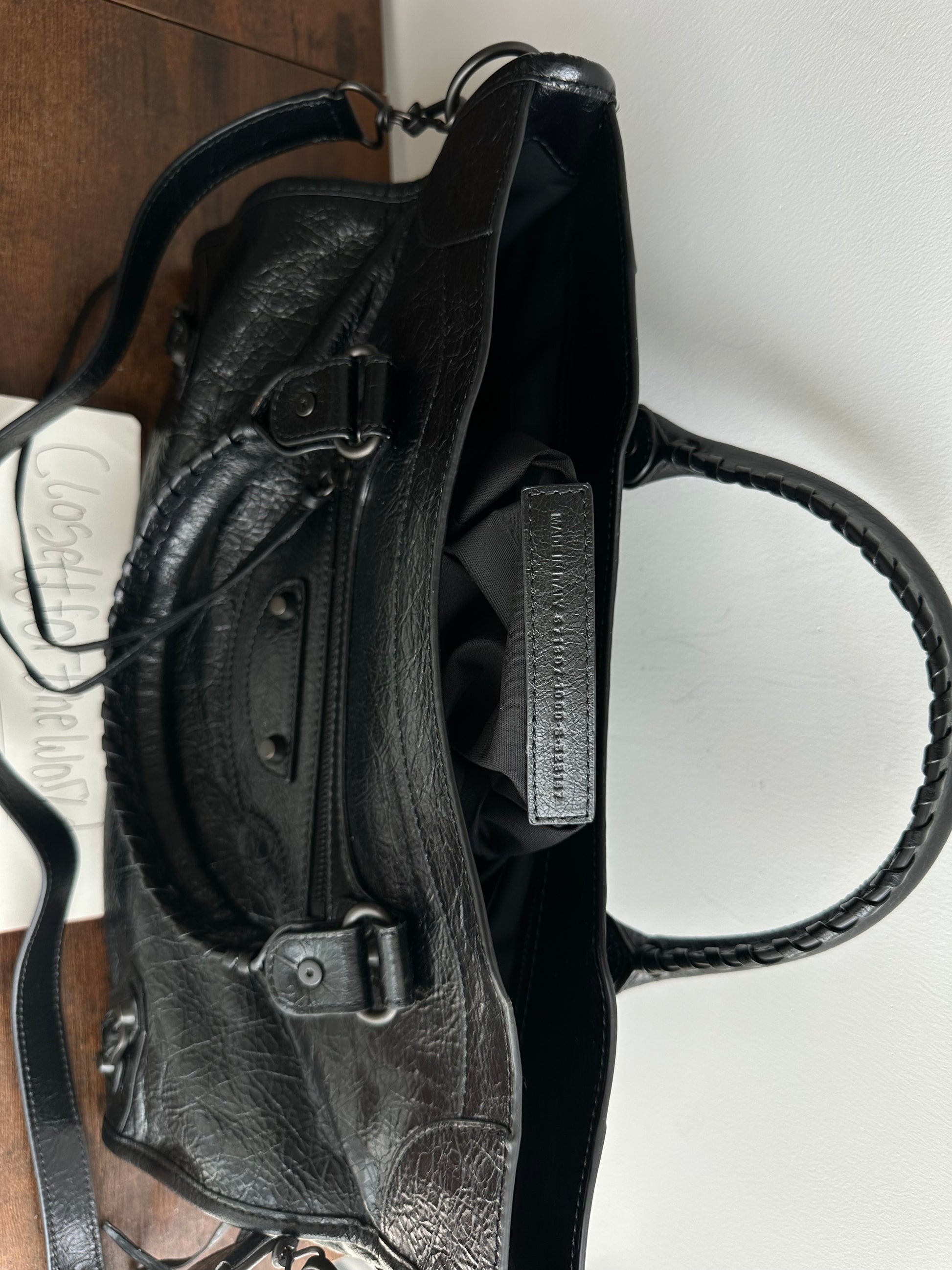 Balenciaga city leather stud bag - Private property 
