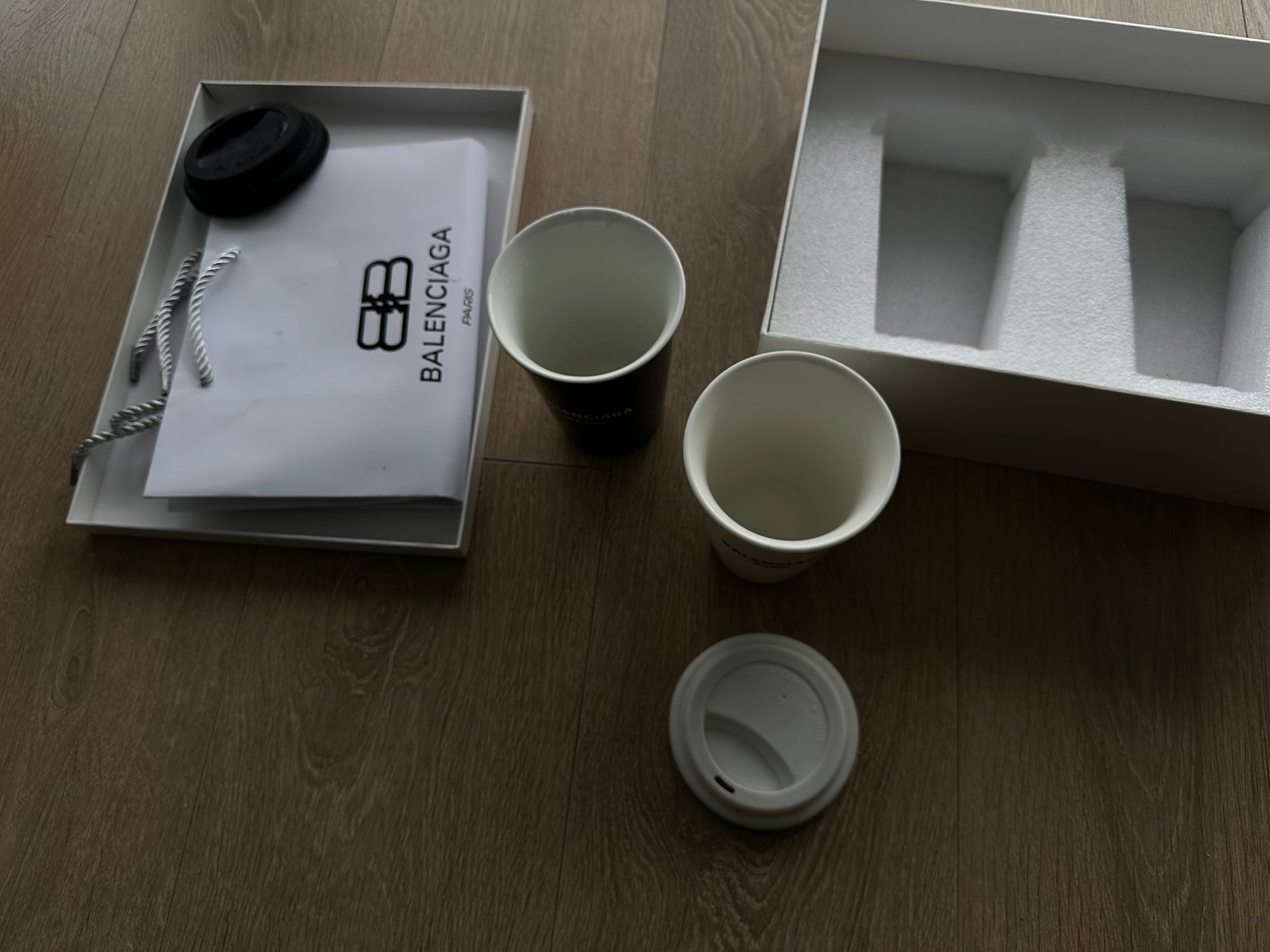 Balenciaga coffee mug - Private property 