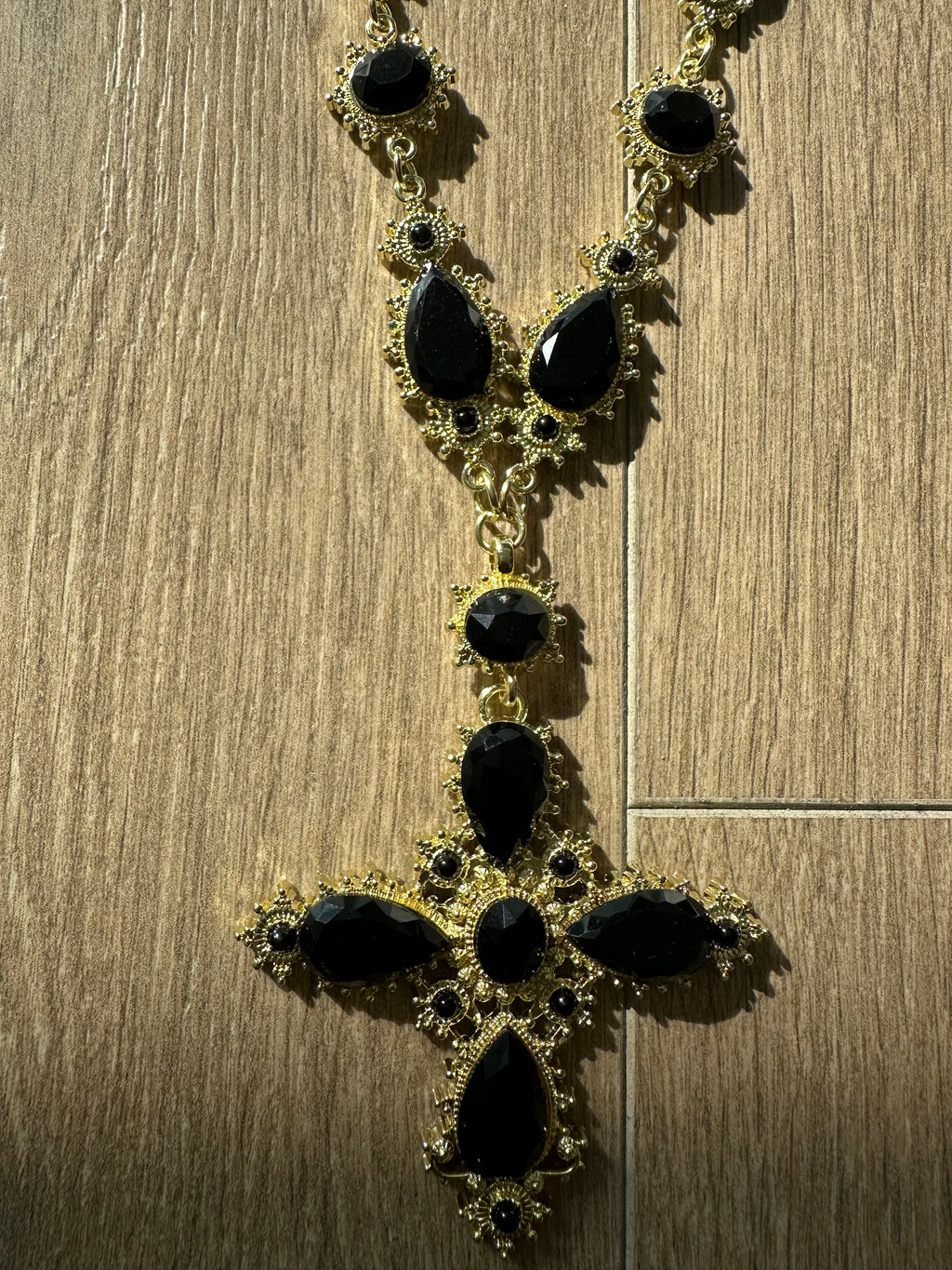 Black and gold art pendant necklace - Private property 