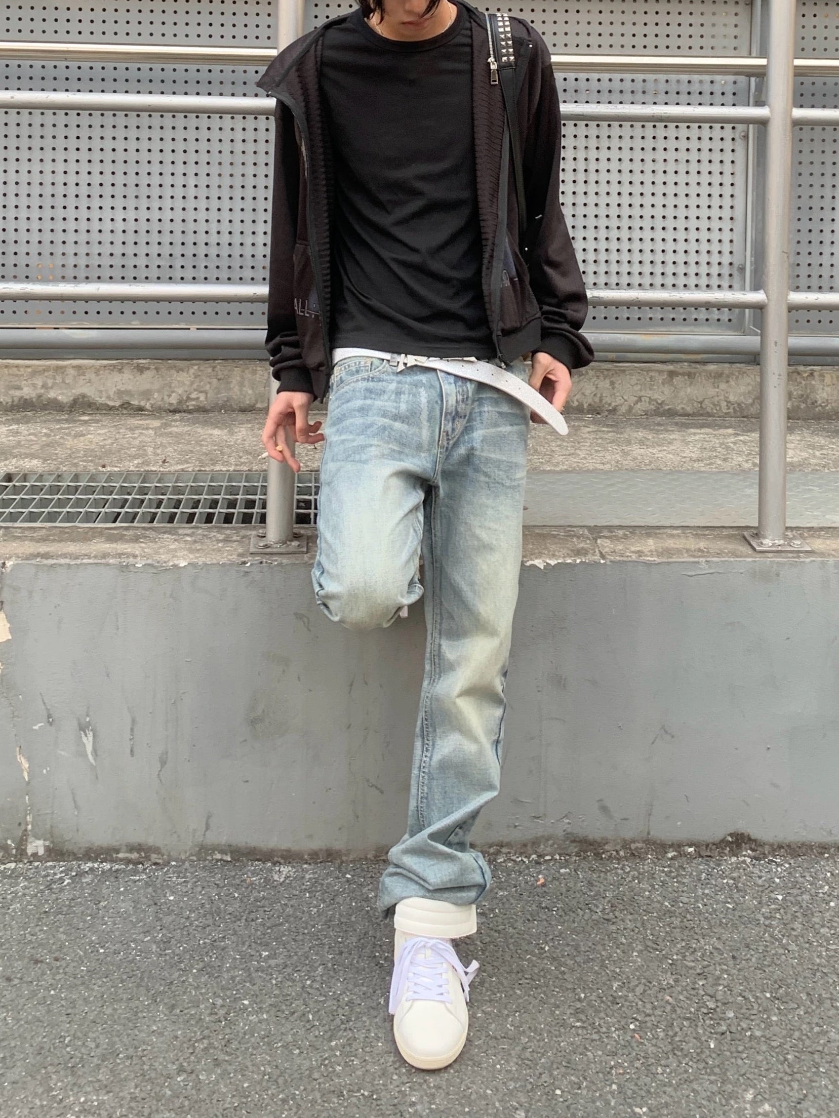 Glacier fade denim - Private property 