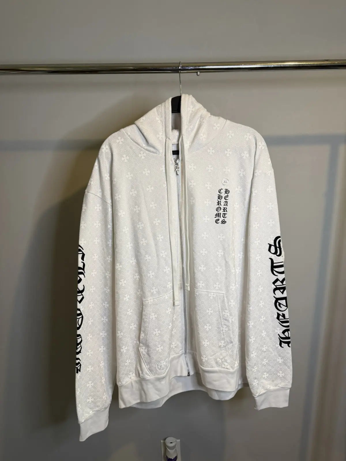 White chrome hearts zip up - Private property 