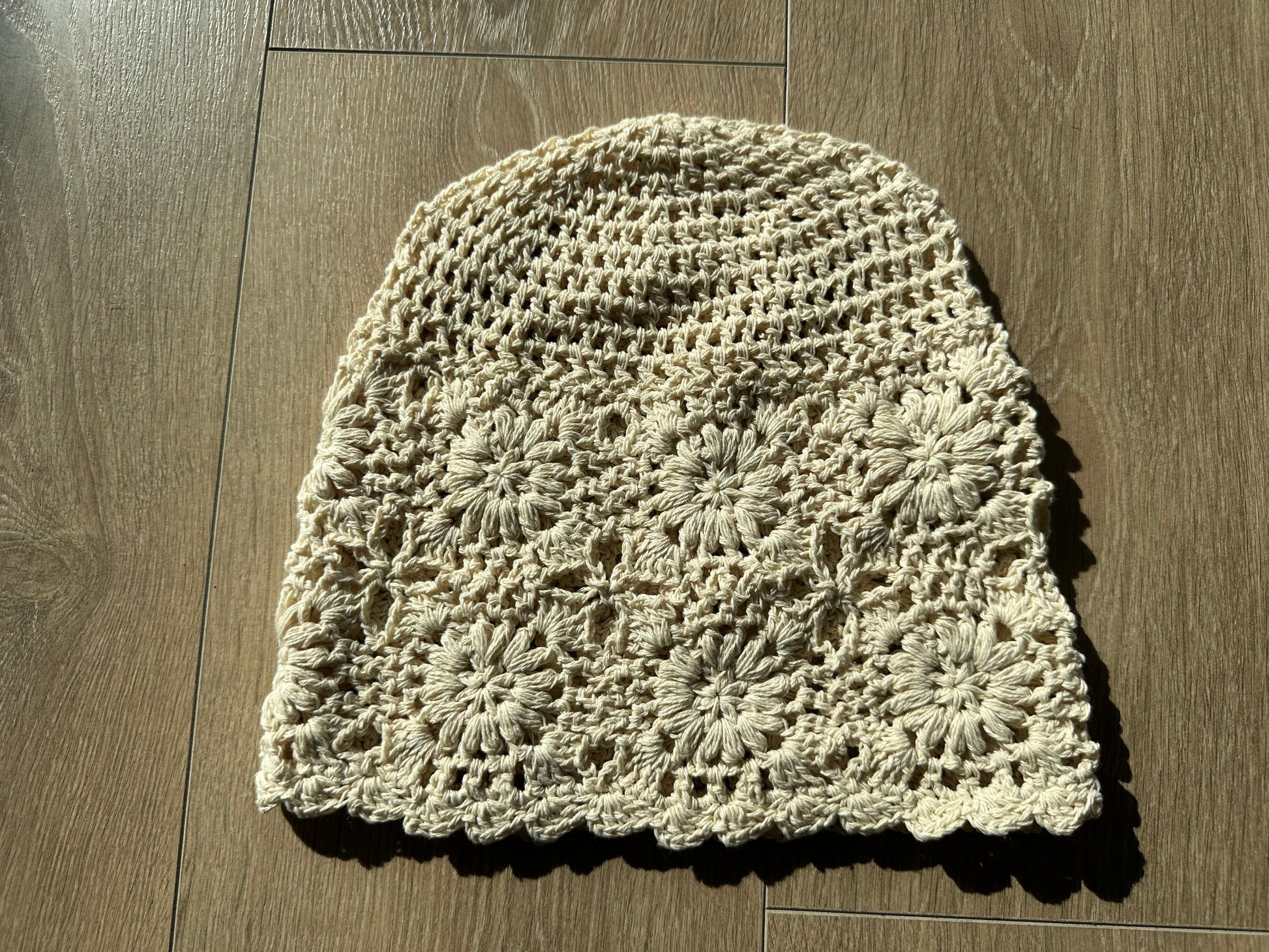 Floral hat - Private property 