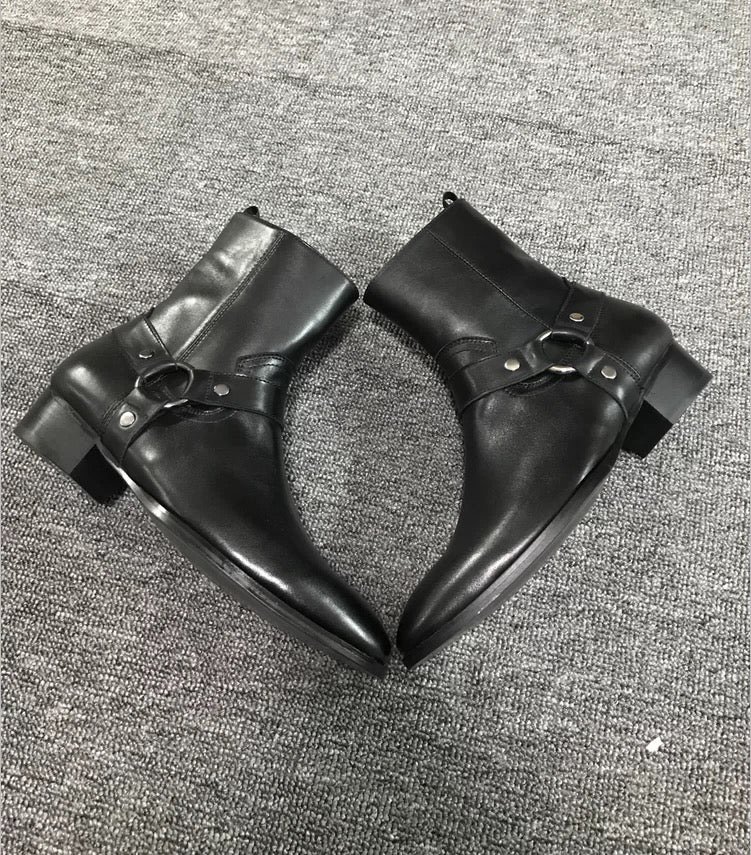 Black ysl Leather Harness Boots - Private property 