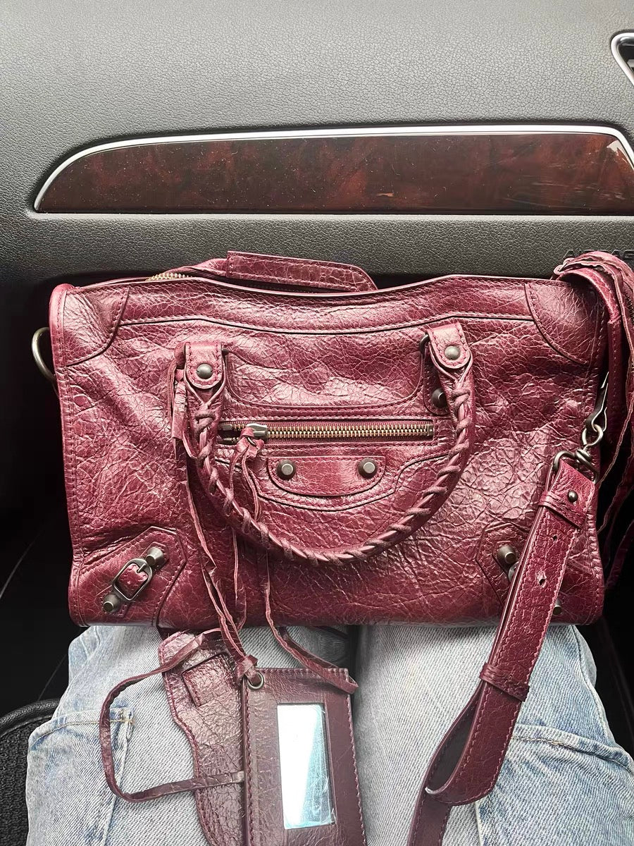 Balenciaga city leather stud bag - Private property 