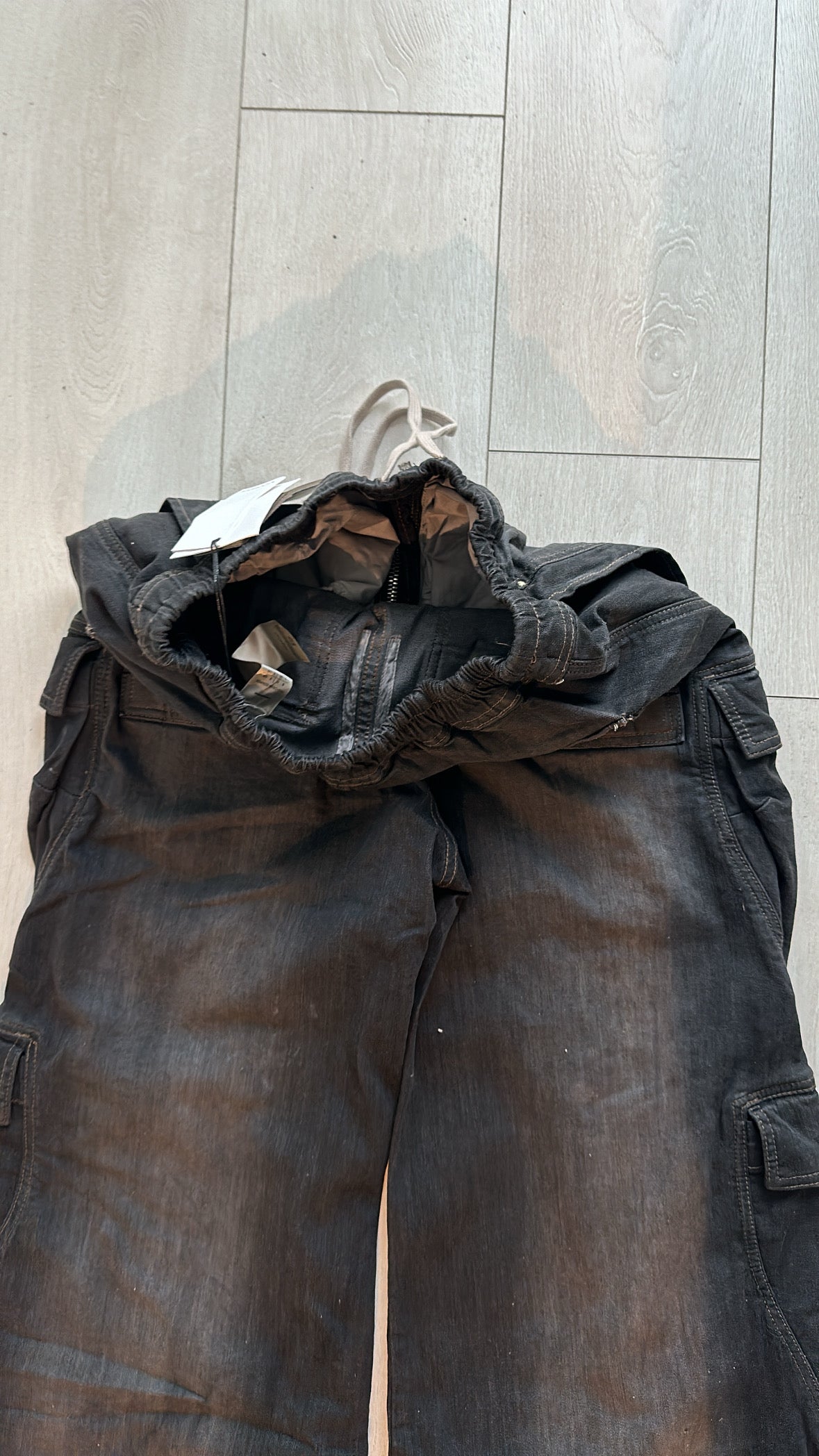 Rick Owen’s edfu cargos (black) - Private property 