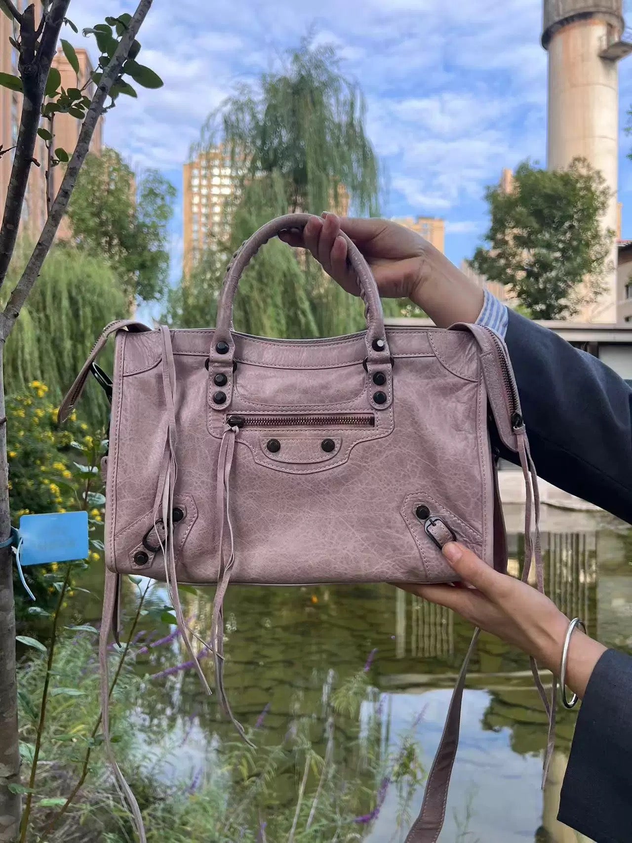 Balenciaga city leather stud bag - Private property 