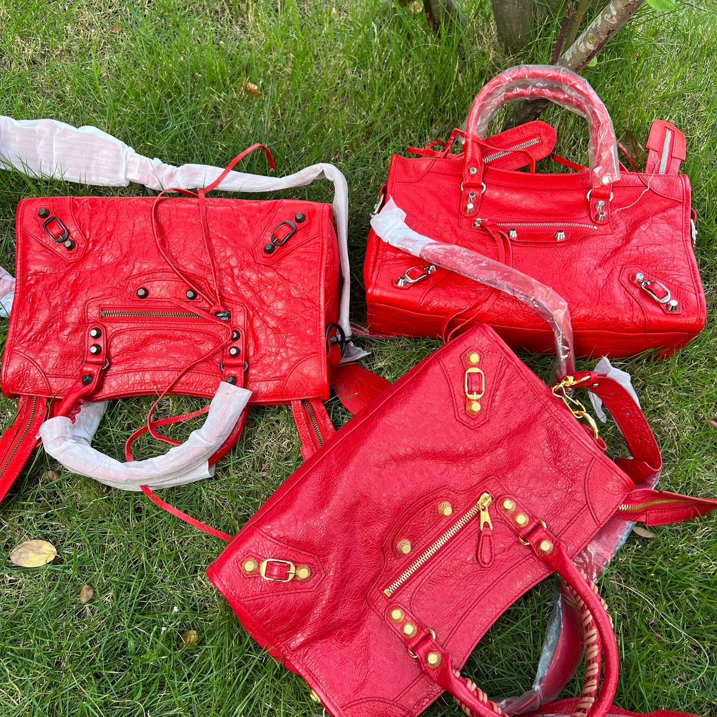 Balenciaga city leather stud bag - Private property 