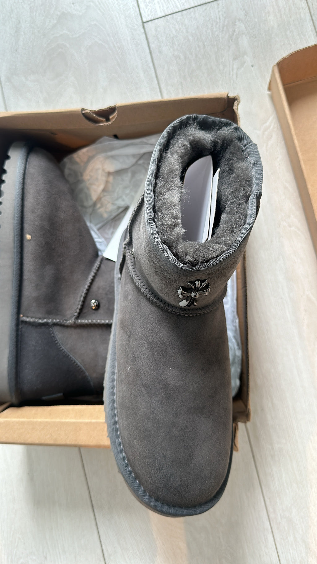 Chrome hearts Uggs - Private property 