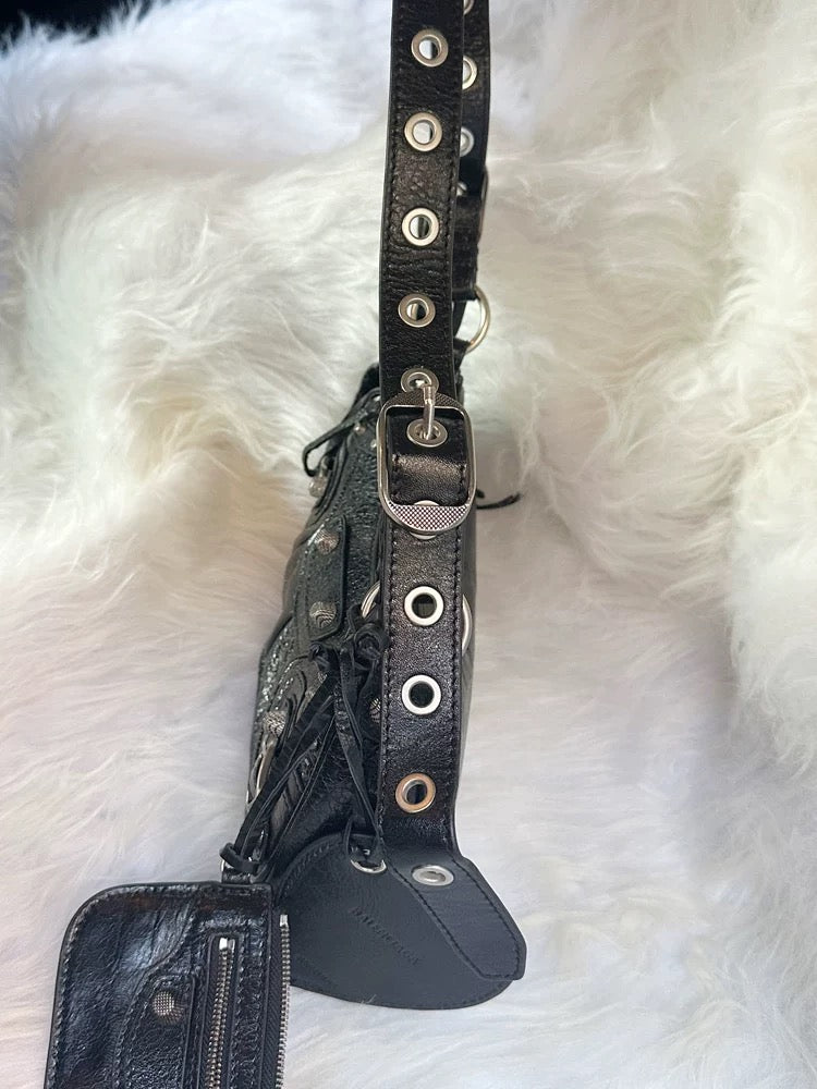 Balenciaga Le Cagole 
Shoulder Bag - Private property 