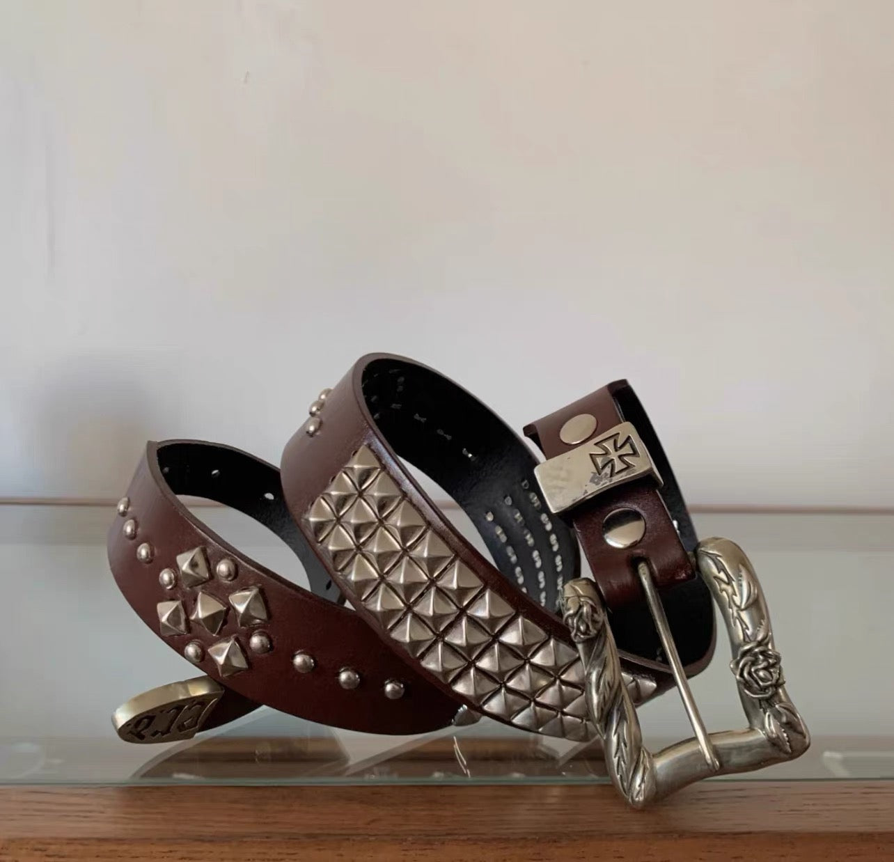 CrossStud belt - Private property 