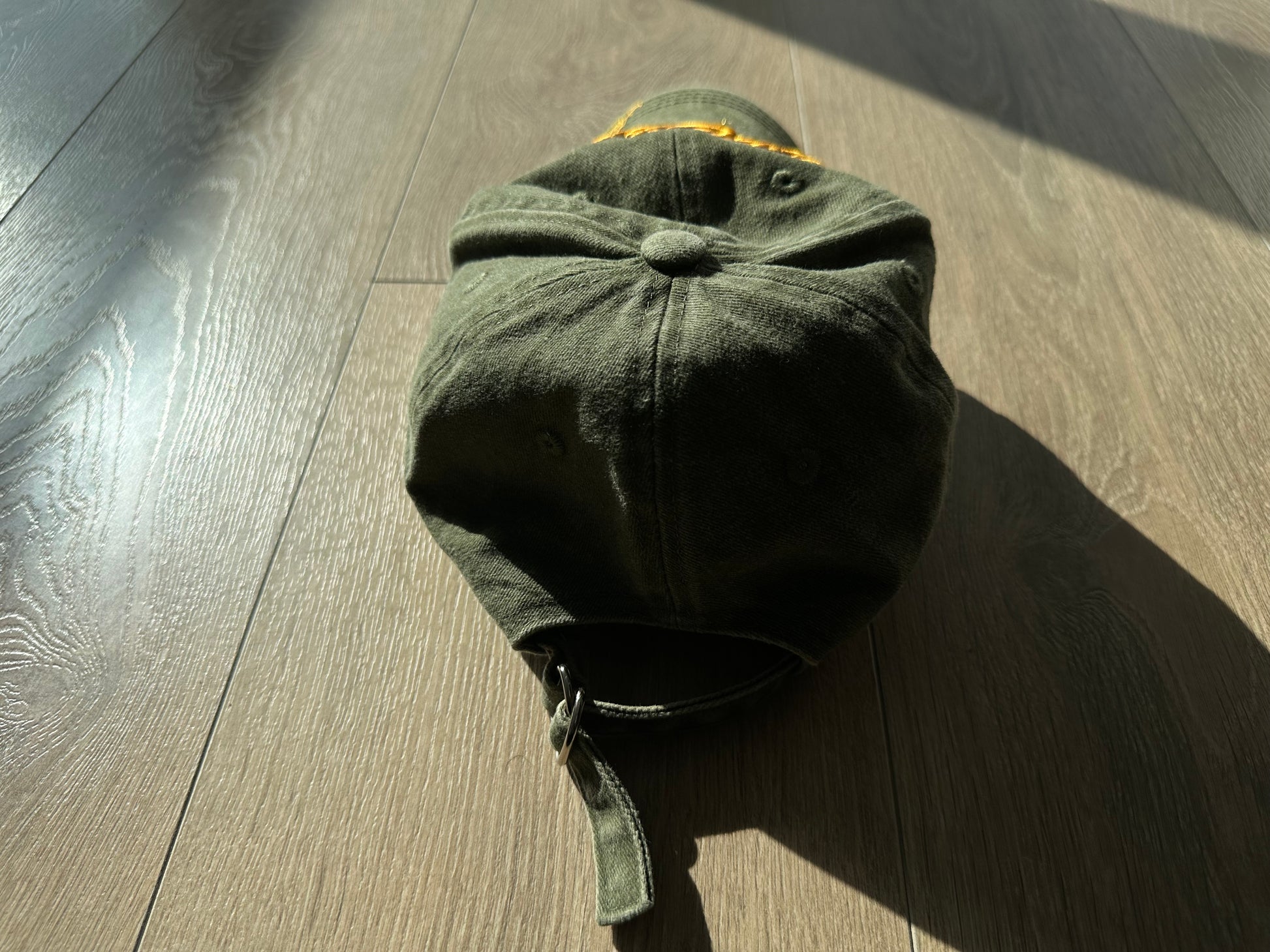 Acne studio hat - Private property 