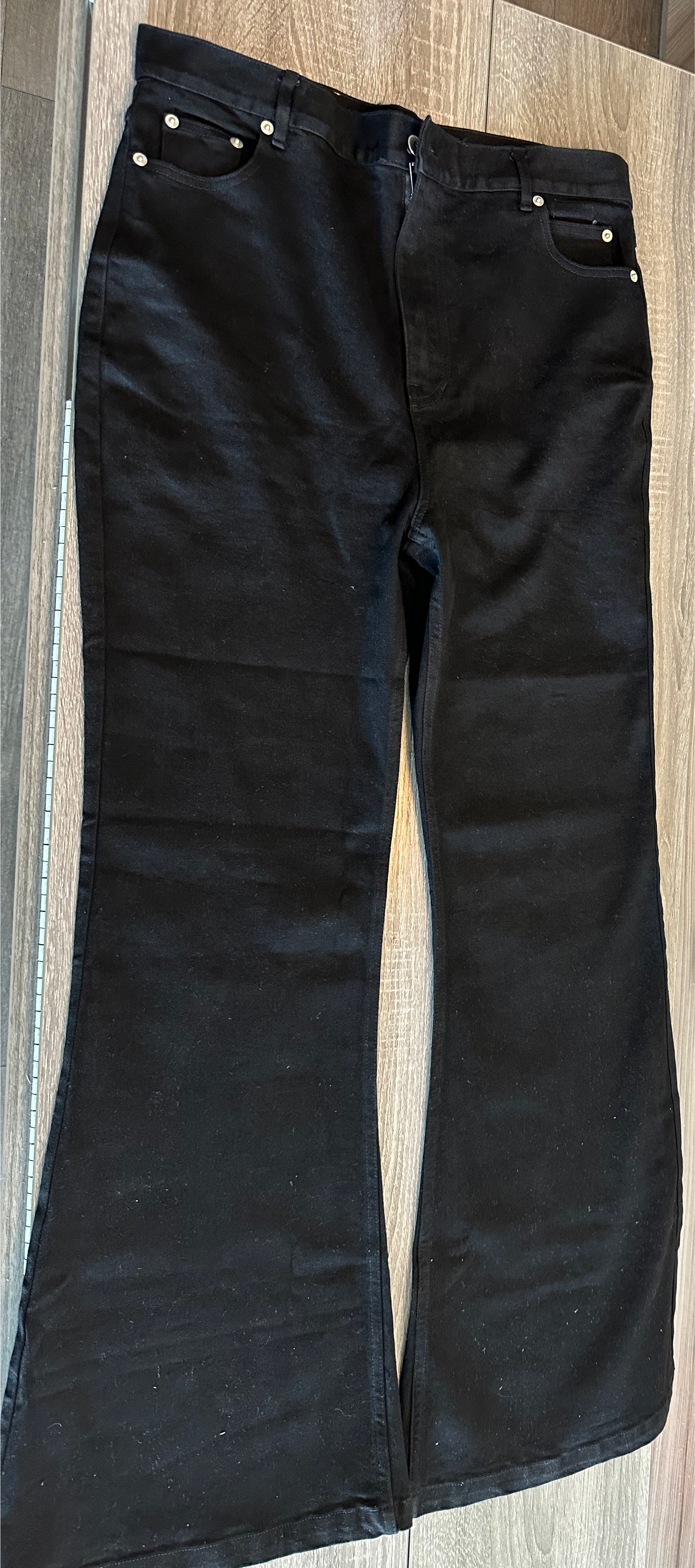 Rick Owen’s black flared jeans - Private property 