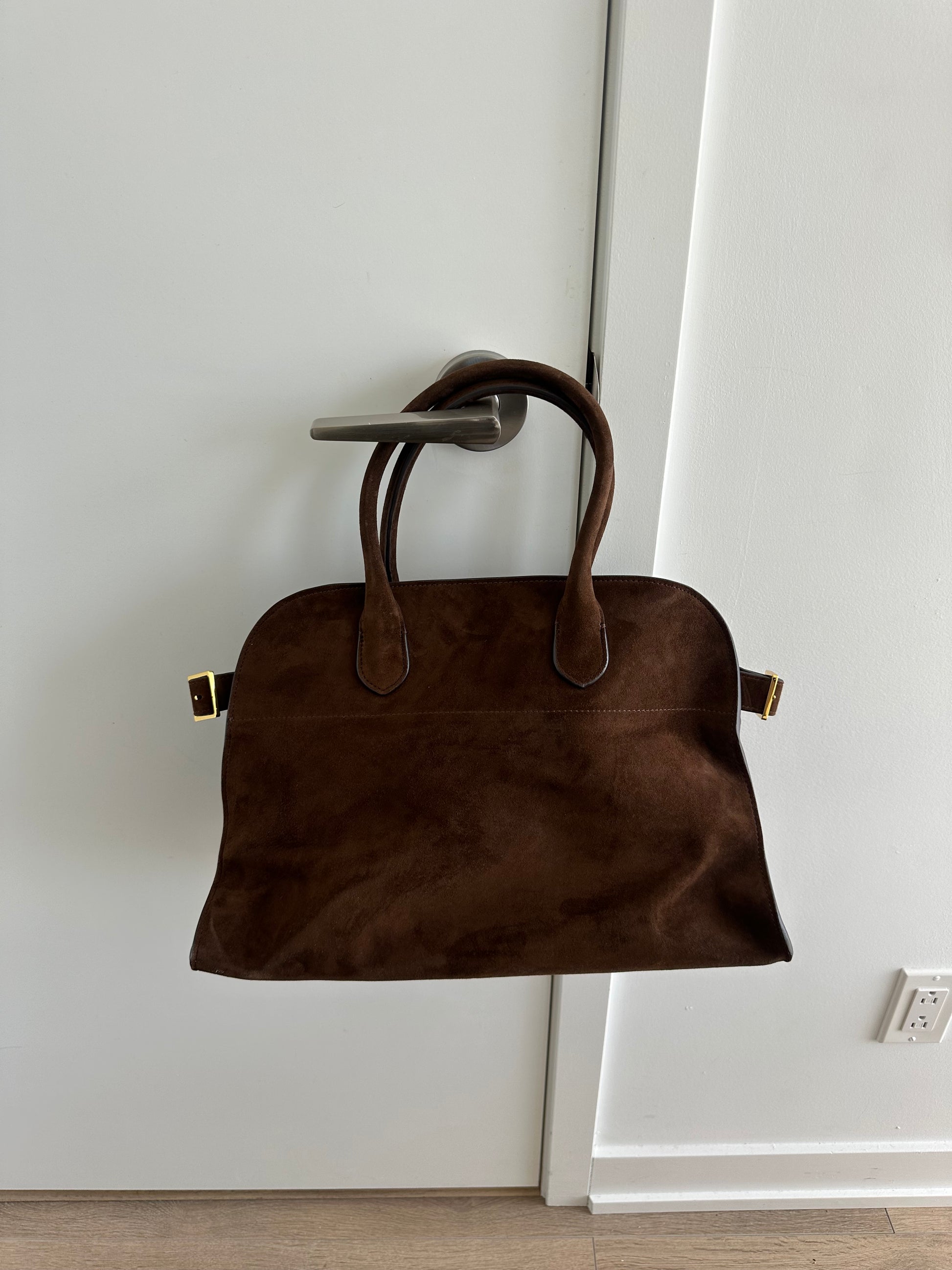 THE ROW SOFT MARGAUX 17 BAG IN SUEDE - Private property 