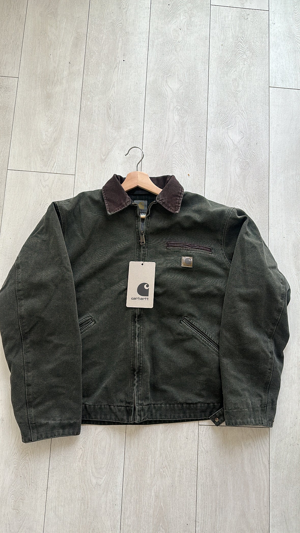 Carhart jacket - Private property 