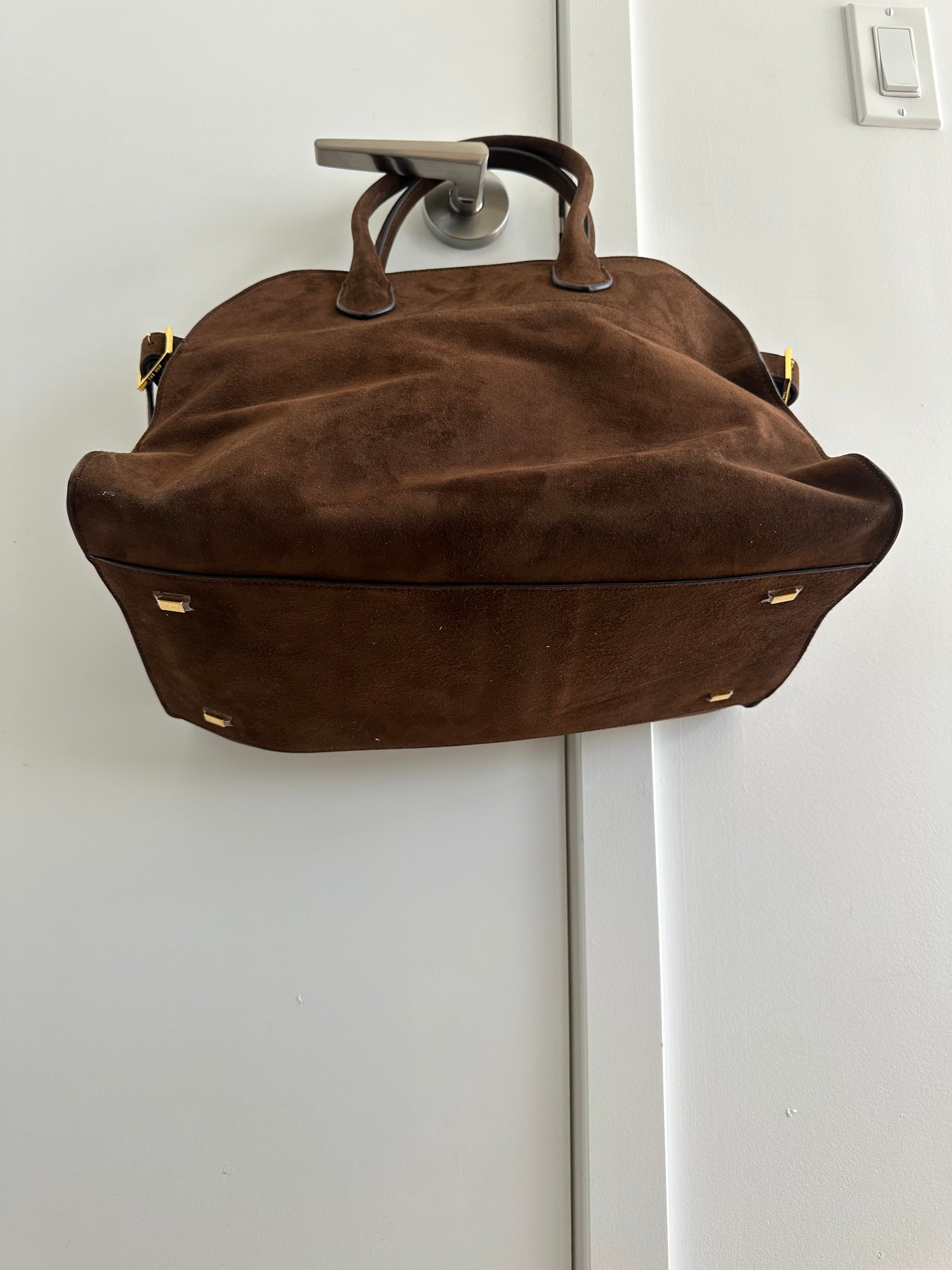 THE ROW SOFT MARGAUX 17 BAG IN SUEDE - Private property 