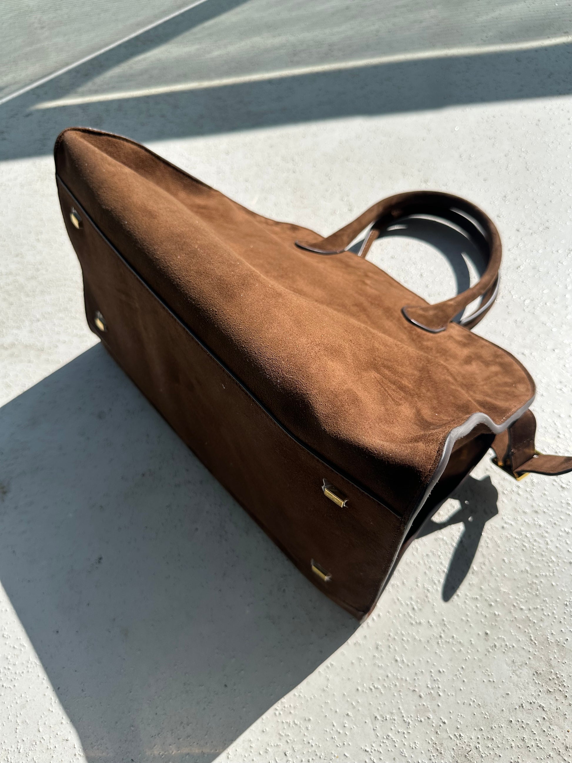 THE ROW SOFT MARGAUX 17 BAG IN SUEDE - Private property 