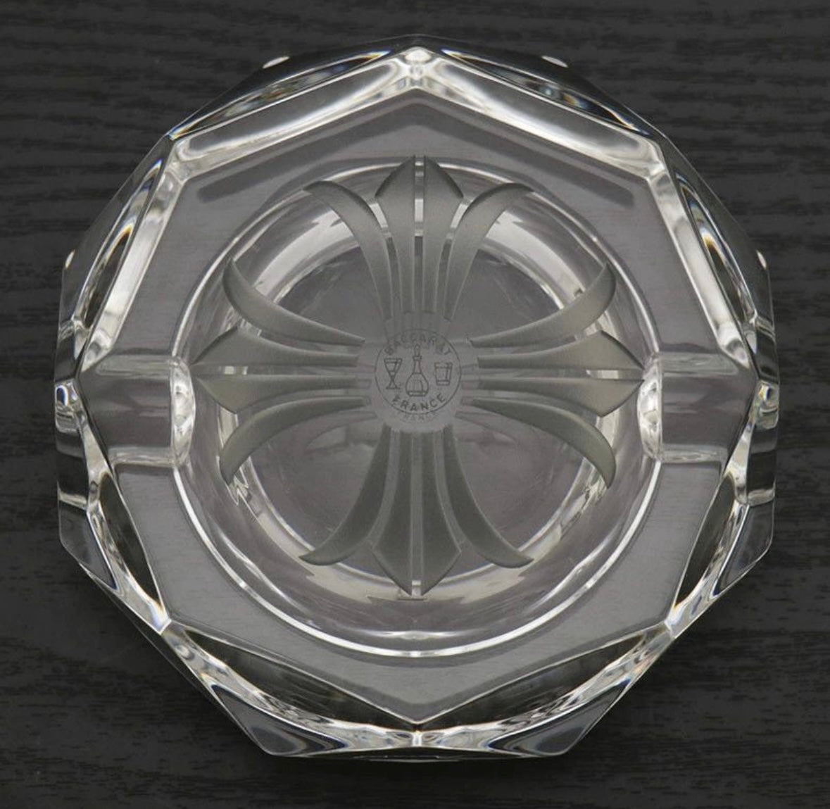 Chrome hearts baccarat glass ash tray - Private property 
