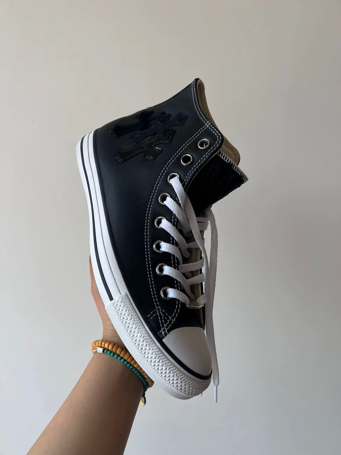 Archive Cross chucks - Private property 