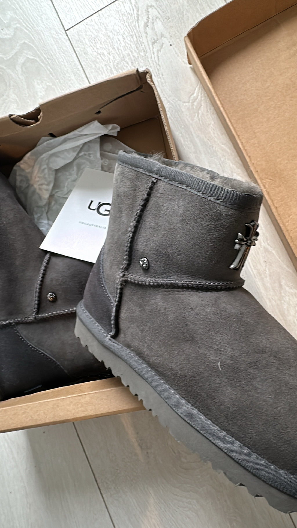 Chrome hearts Uggs - Private property 