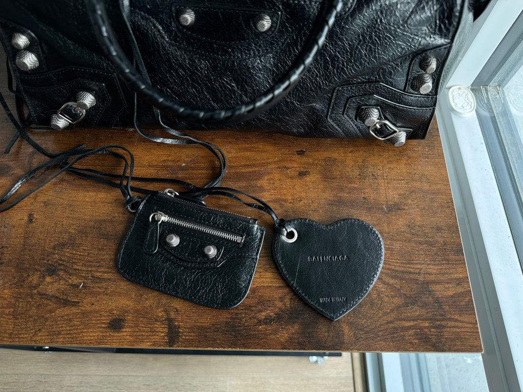 Archive leather stud bag - Private property 