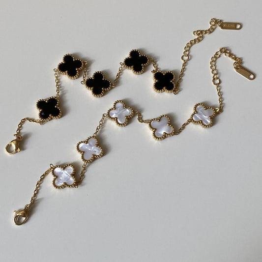 Van Cleef & Arpels Women's gold white Jewellery - Private property 