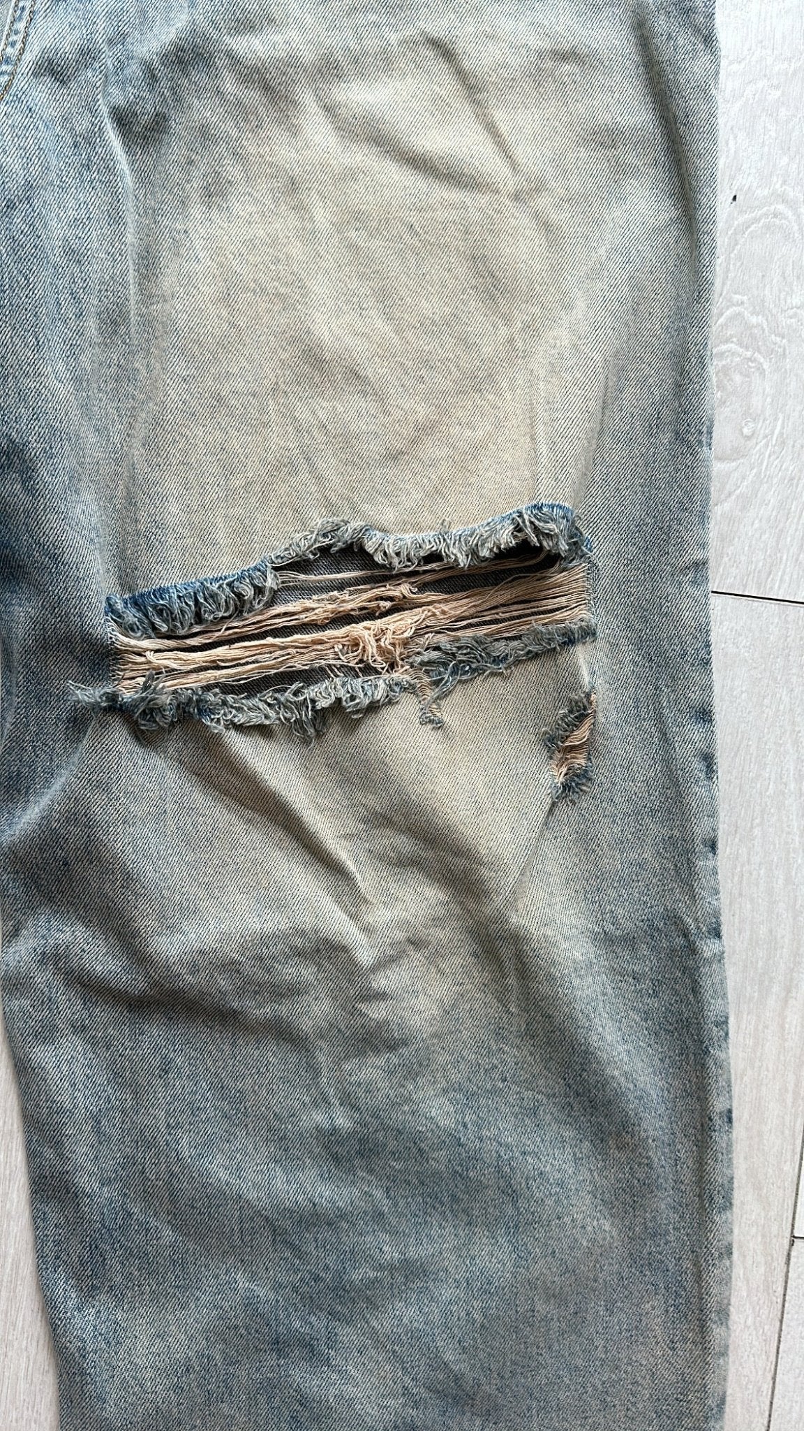 Balenciaga ripped skater jeans - Private property