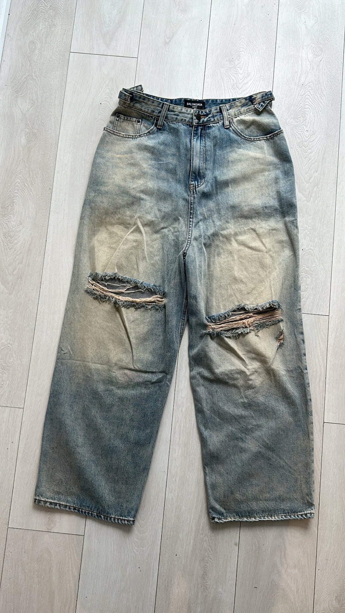 Balenciaga ripped skater jeans - Private property