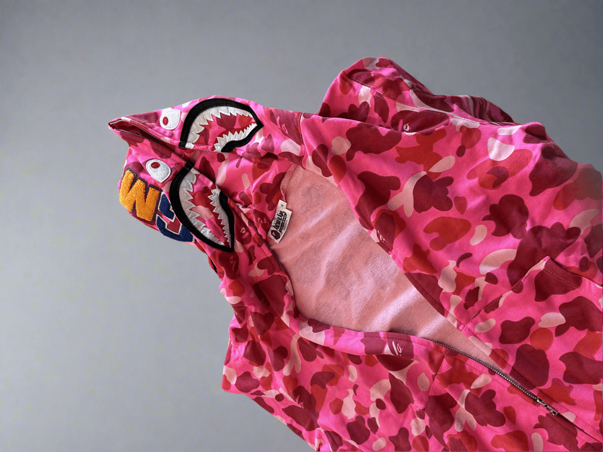 Bape camo hoodie (pink) - Private property