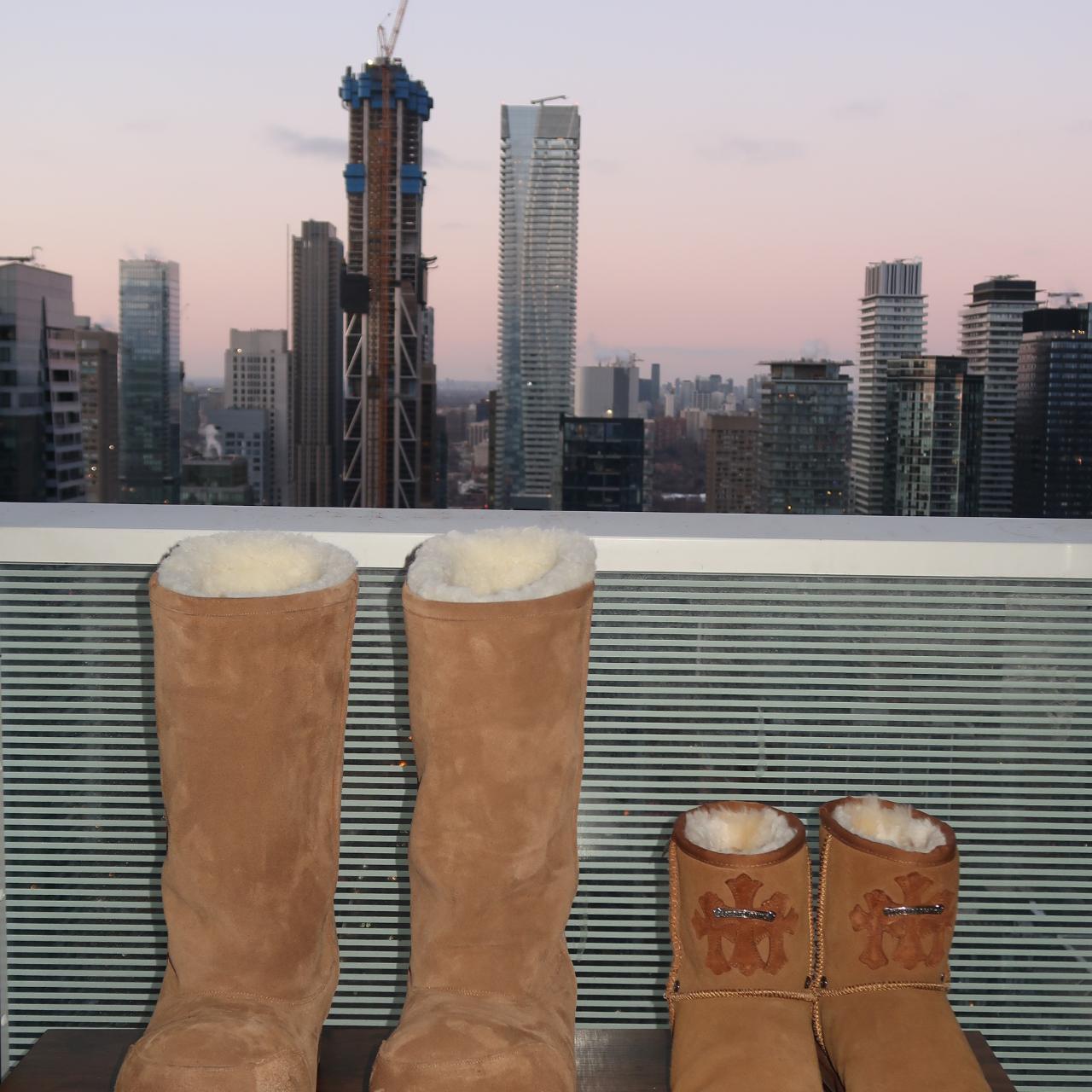 Alaska brown suede ski boots - Private property 